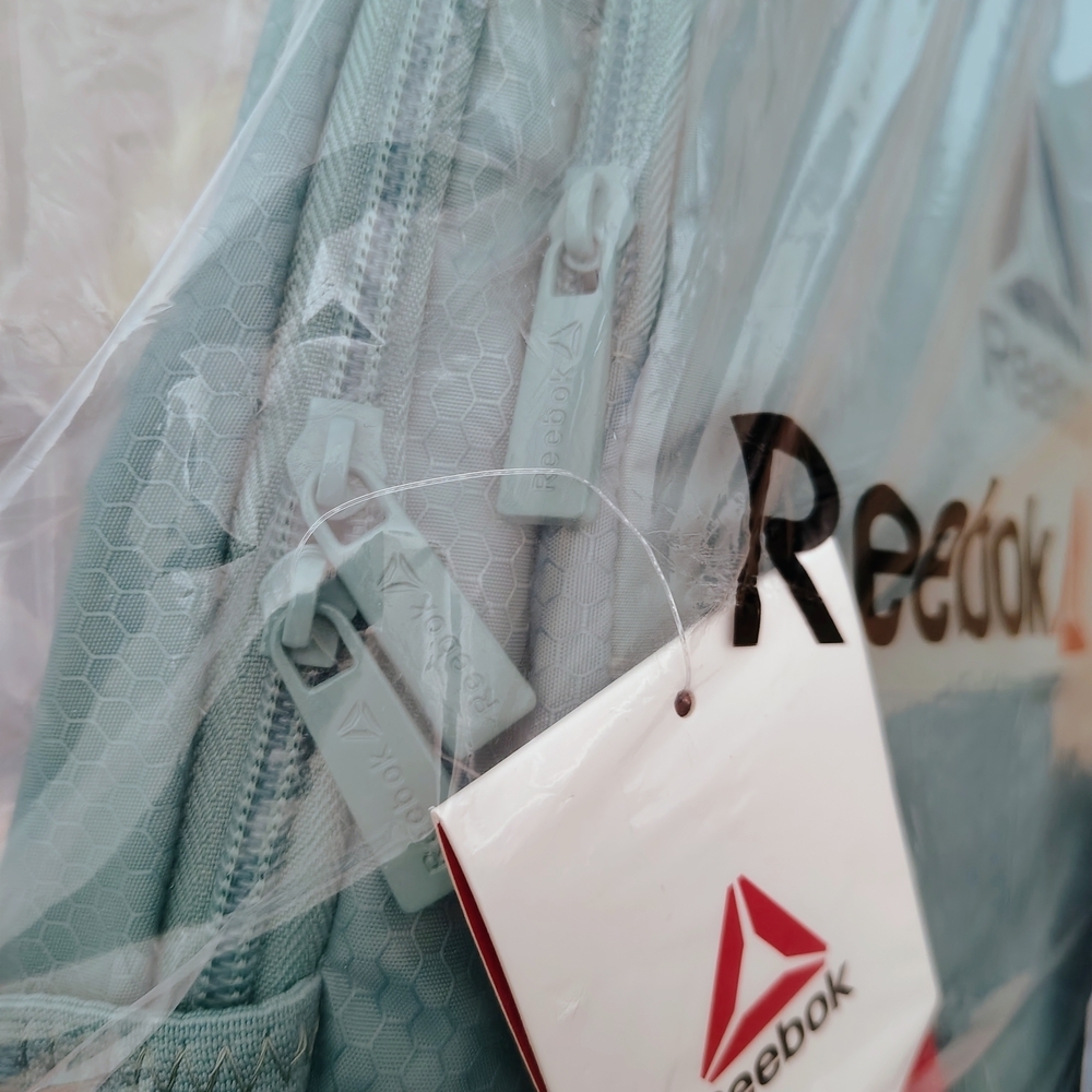 Reebok Women's Paige 18" Laptop Backpack with Tech Pocket - Color Trellis- NWT - Picture 11 of 12